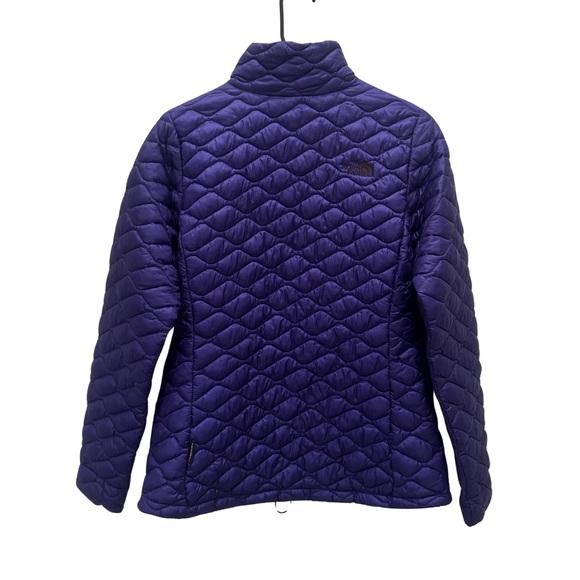 Women’s North Face Quilted Lightweight Jacket - Medium - Never Worn! - Picture 2 of 5